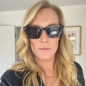 Meet your Posher, Catherine